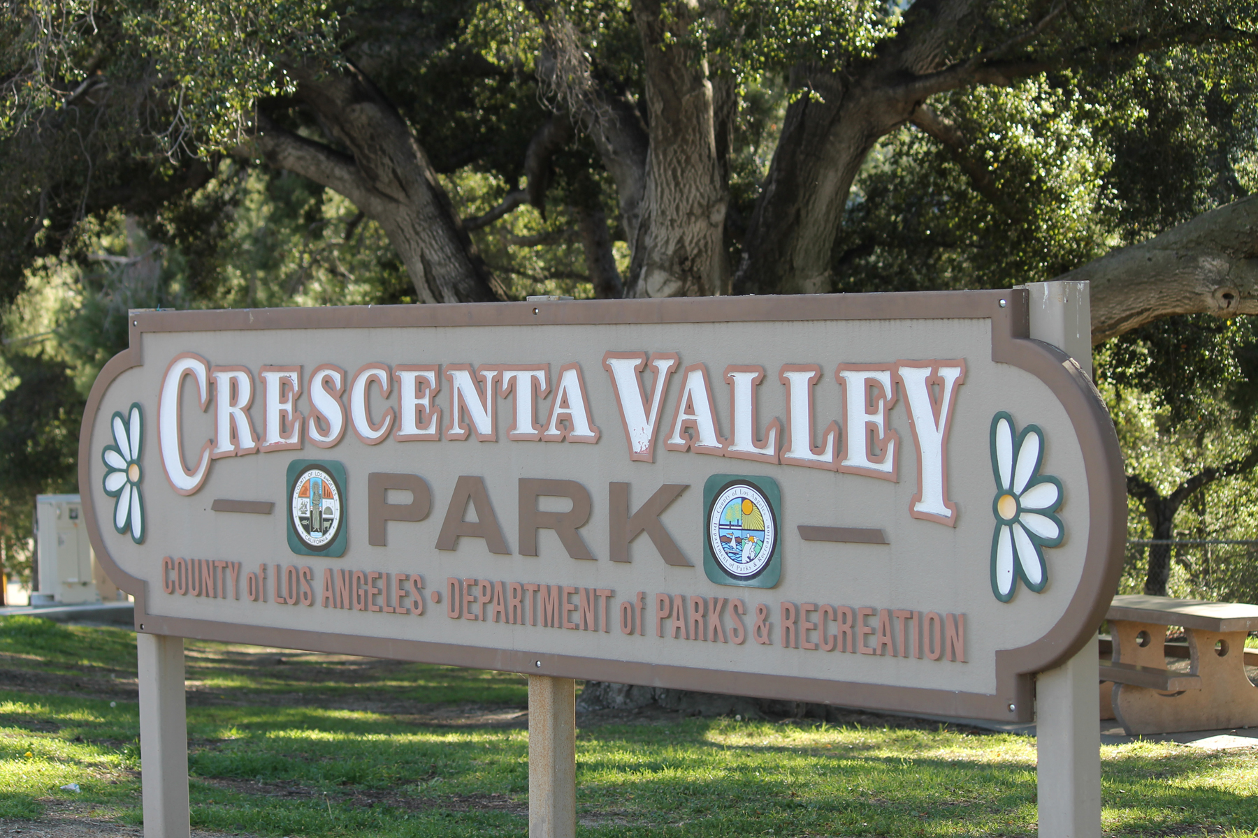 crescenta-valley-park